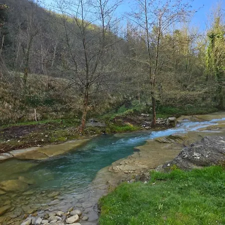 Bed & Breakfast Borgo Corniola Naturista *