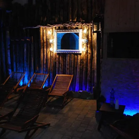 Borgo Corniola Naturista Bed and breakfast