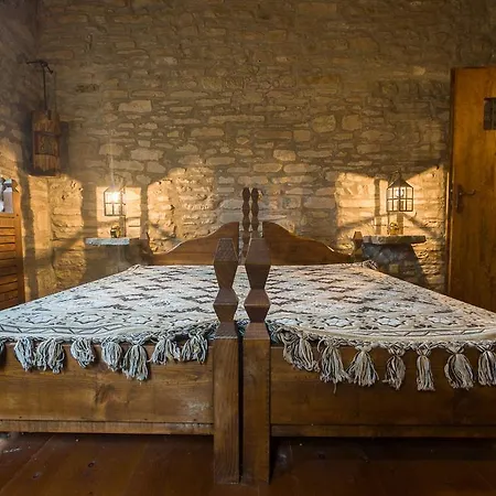 Borgo Corniola Naturista Bed & Breakfast *