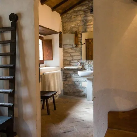 Borgo Corniola Naturista Bed & Breakfast Marradi