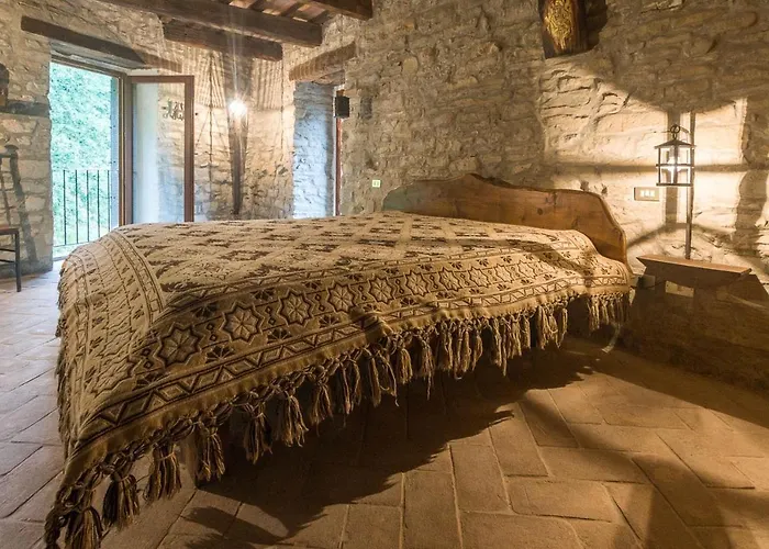 Borgo Corniola Naturista 마라디