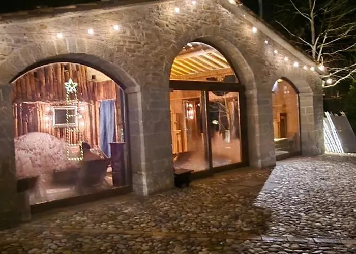 Borgo Corniola Naturista B&B *