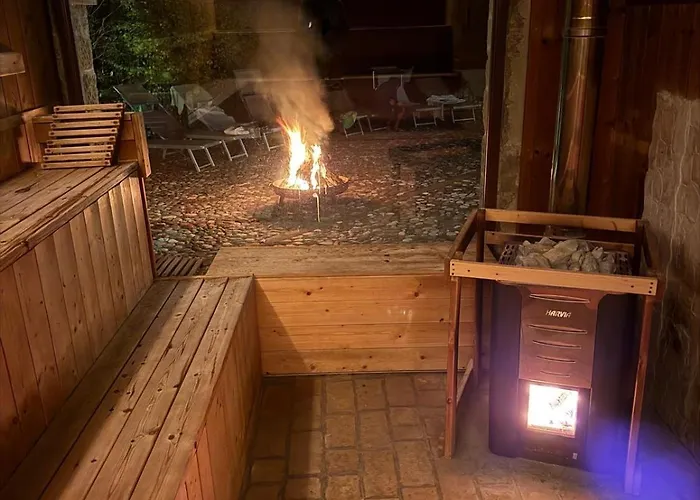 Borgo Corniola Naturista B&B *