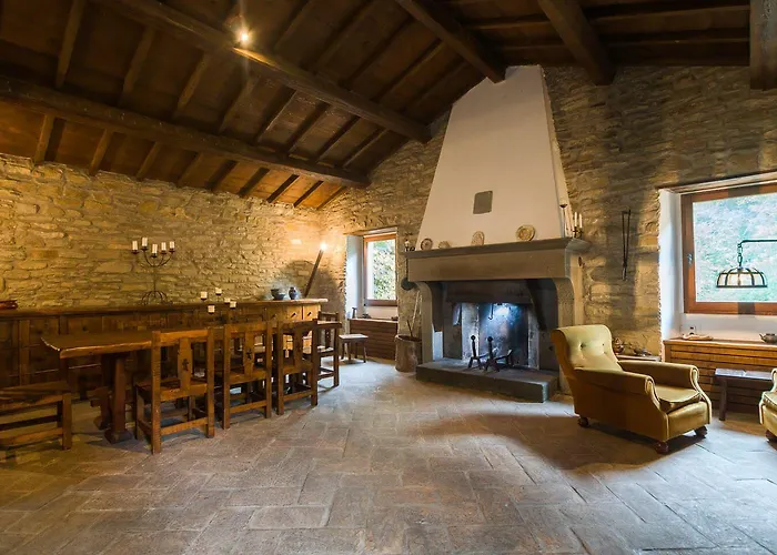 Borgo Corniola Naturista 마라디